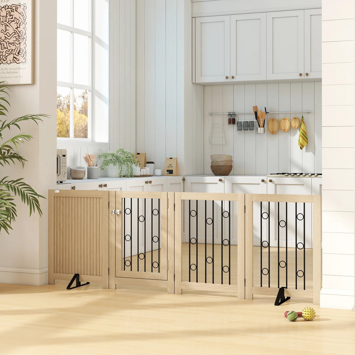 Medium Density Powder Coated Steel Free Standing Pet Gate